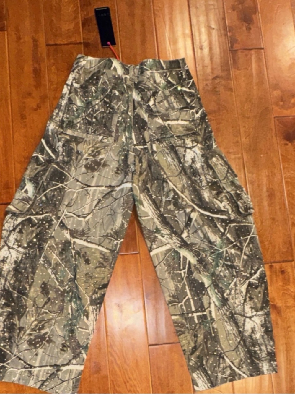 Source Unknown Men's Multicolor Realtree-Style Cargo Pants - Picture 2 of 2